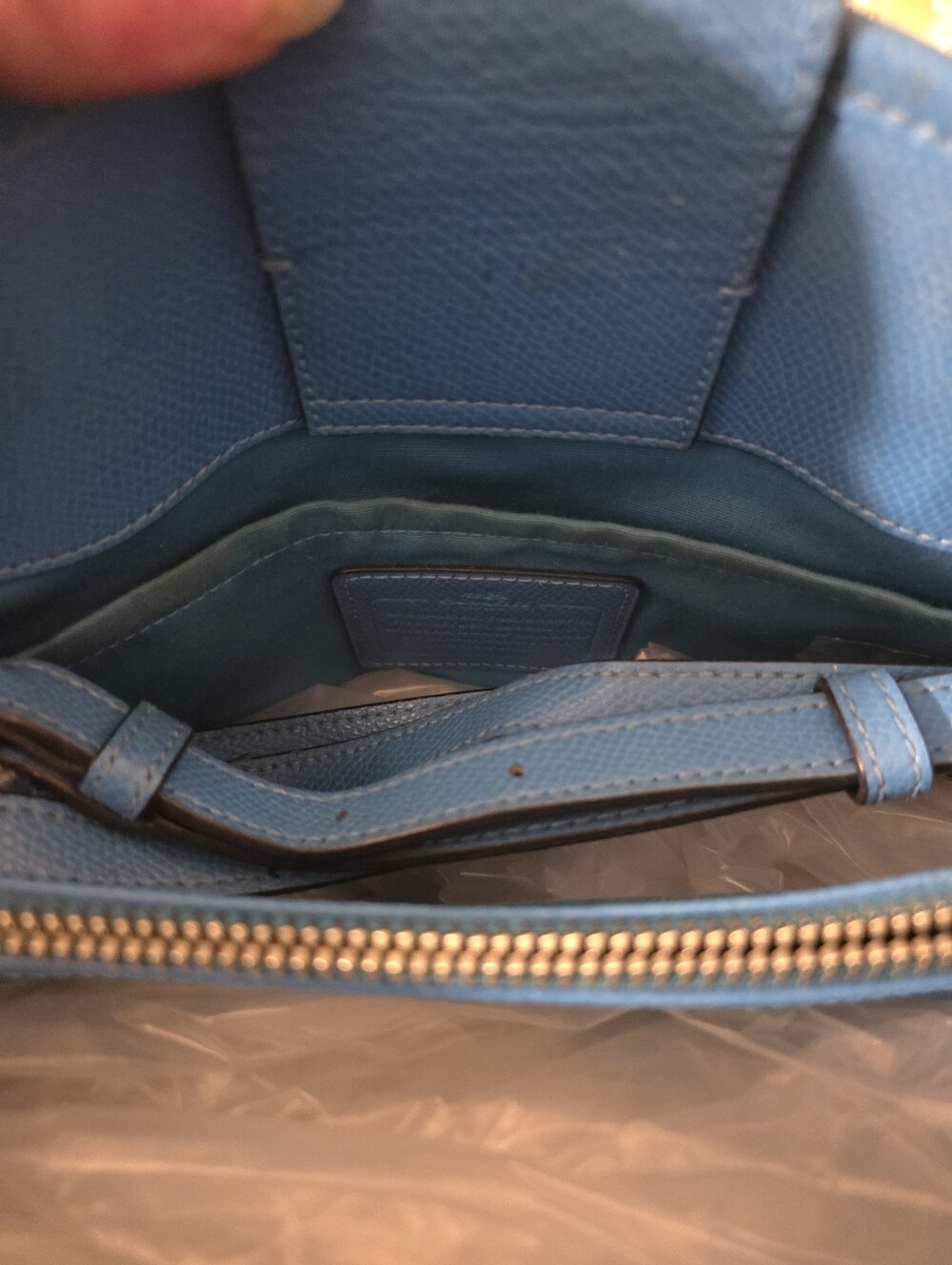 Coach Satchel - Picture 11 of 11